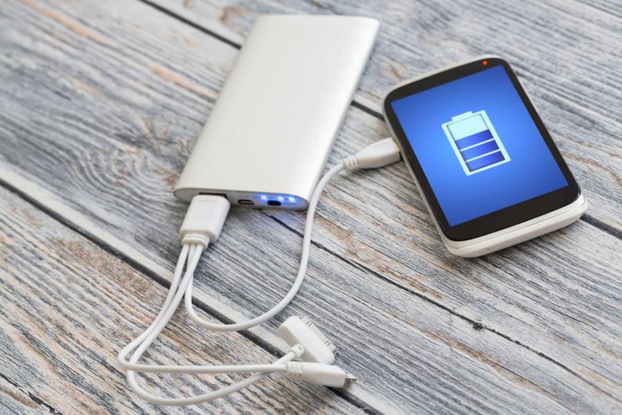 Power Bank Market to reach US$ 15.2 Billion by 2027 | Growth rate (CAGR of 7.2%)